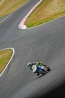 donington-no-limits-trackday;donington-park-photographs;donington-trackday-photographs;no-limits-trackdays;peter-wileman-photography;trackday-digital-images;trackday-photos